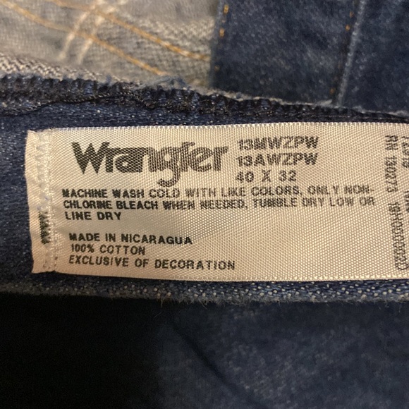 Jeans - Picture 4 of 4